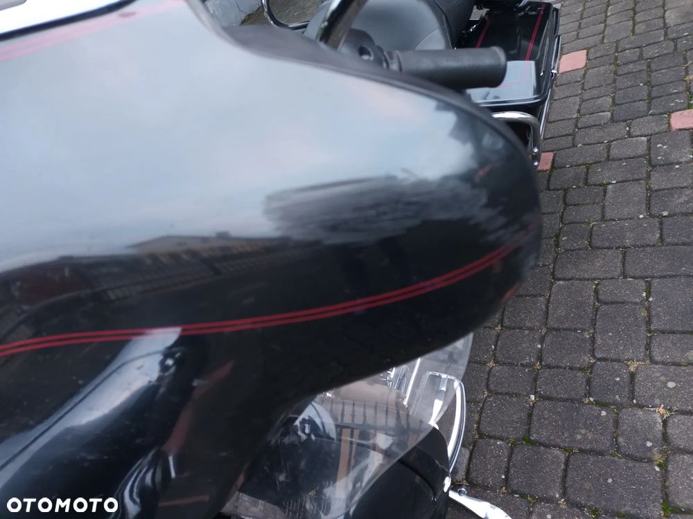 Harley-Davidson FLHTCU Ultra - 11