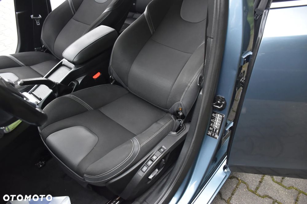 Volvo V40 D2 Momentum - 13