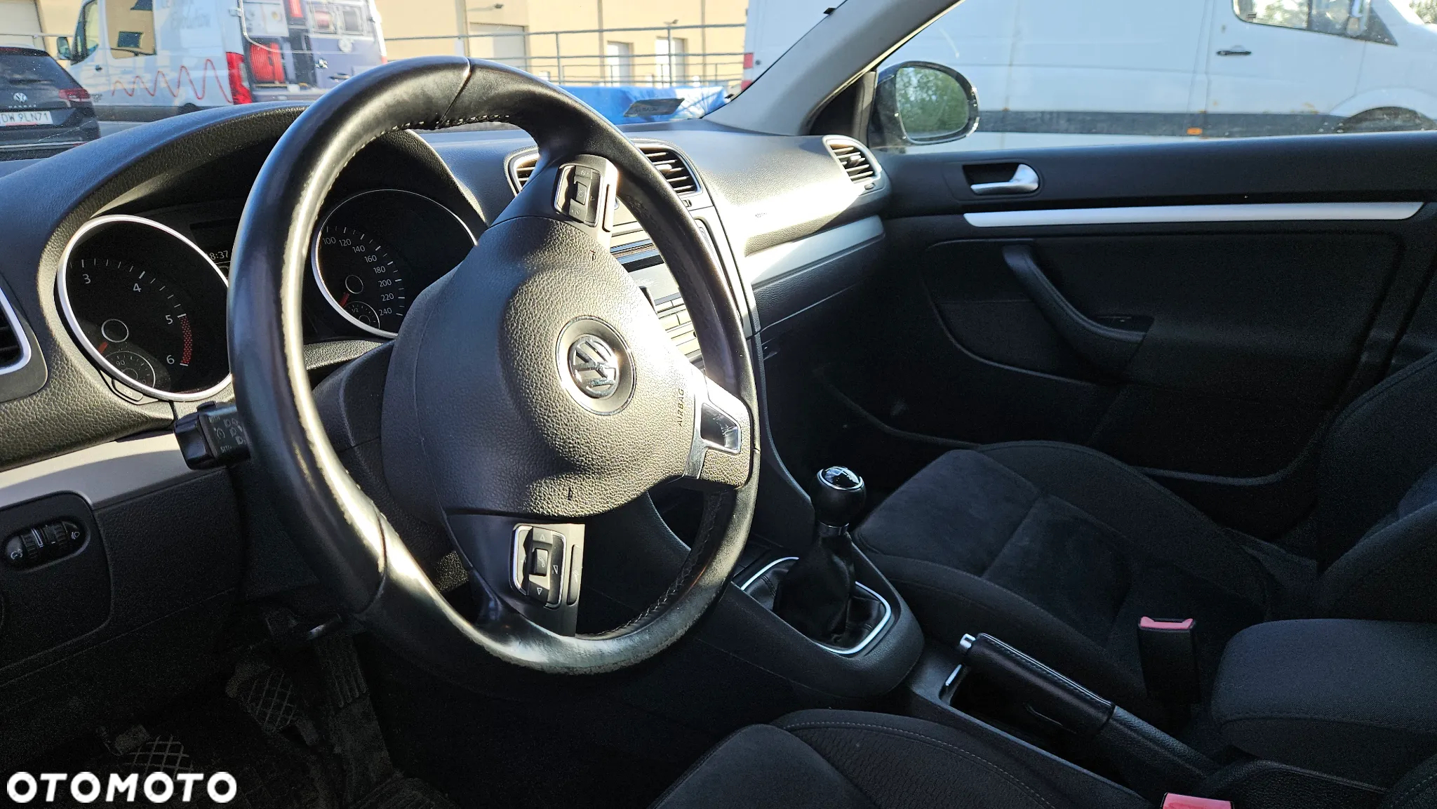 Volkswagen Golf VI 1.6 TDI Highline - 6