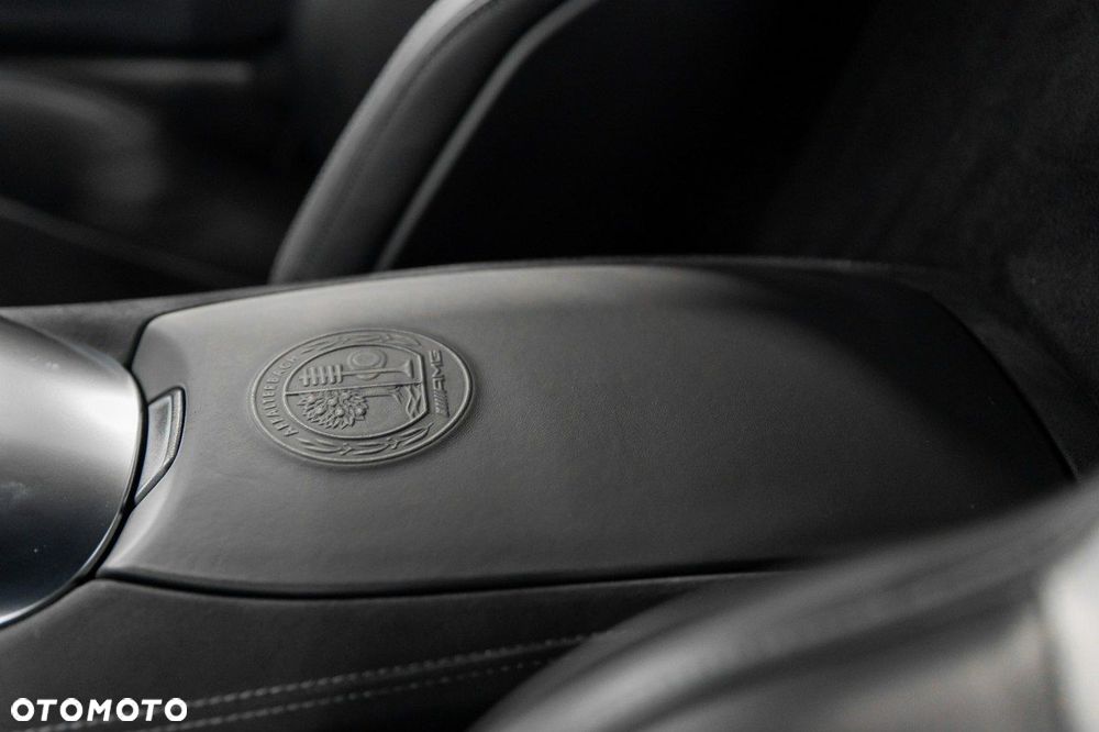 Mercedes-Benz AMG GT S Speedshift 7G-DCT - 34