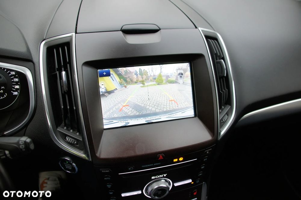 Ford S-Max 2.0 EcoBlue Titanium - 36