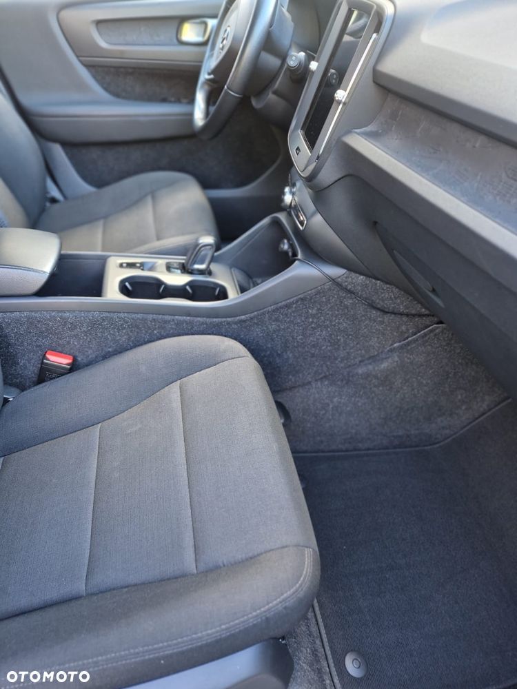 Volvo XC 40 T3 Momentum Core - 13
