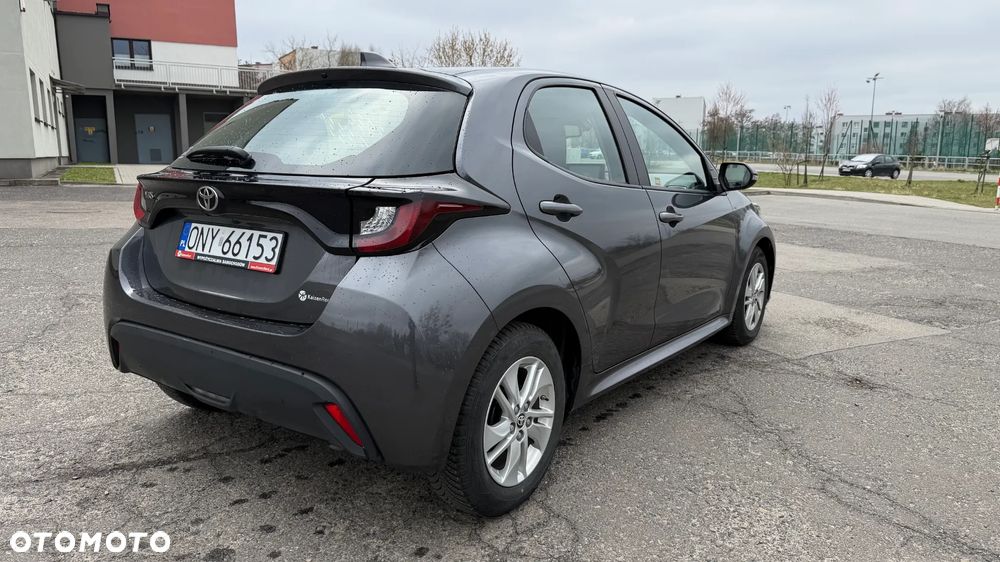 Toyota Yaris 1.5 Comfort - 6