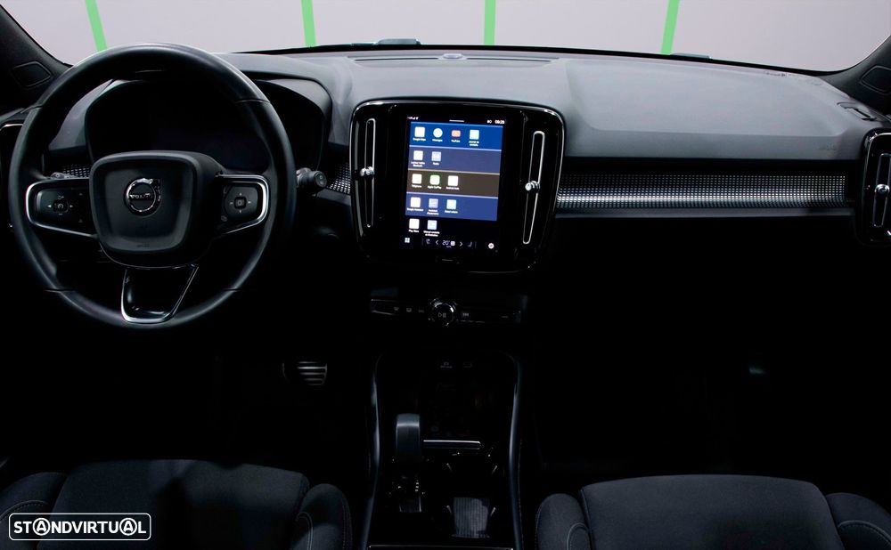 Volvo XC 40 Recharge 78 kWh Twin Motor Core - 8