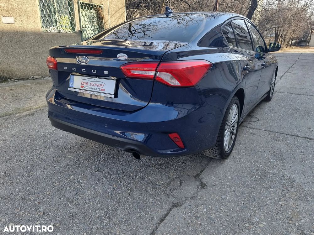 Ford Focus 1.5 EcoBlue Titanium Business - 8