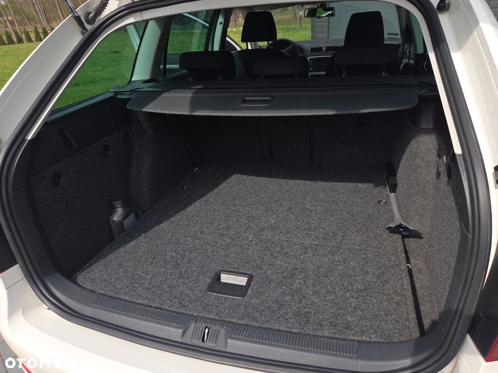 Skoda Octavia 1.6 TDI Ambiente - 11