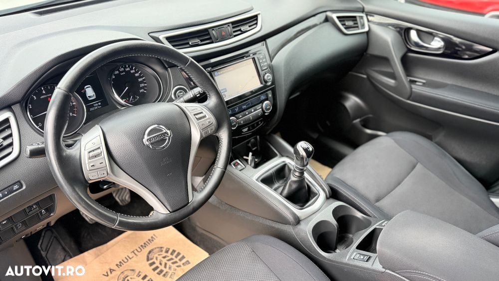 Nissan Qashqai 1.6 DIG-T N-Connecta - 6