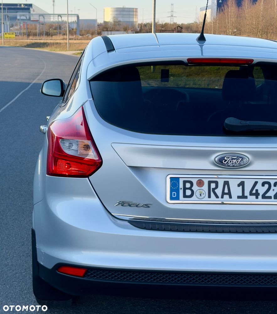 Ford Focus 1.6 Ti-VCT Trend - 35