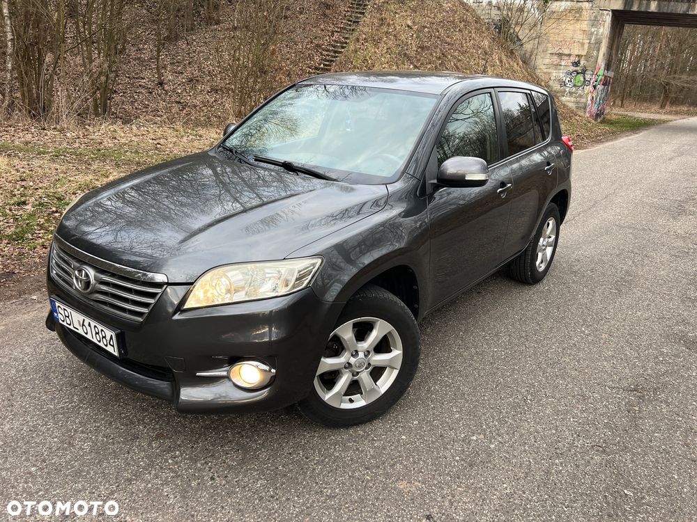 Toyota RAV4 2.0 VVT-i Sol - 9