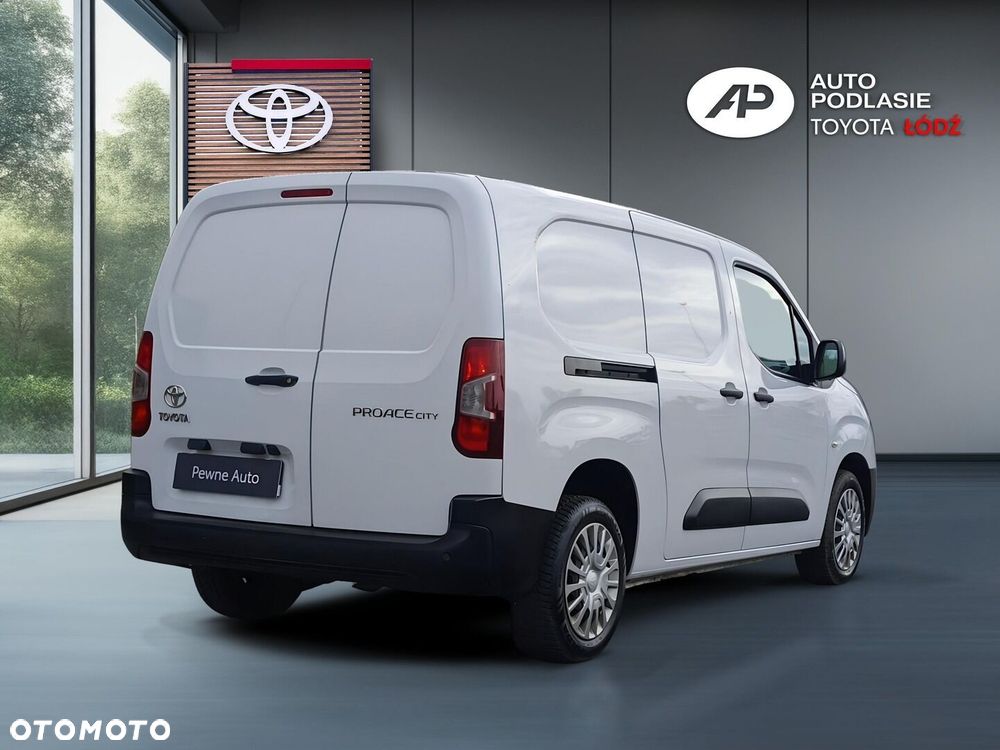 Toyota PROACE CITY - 8