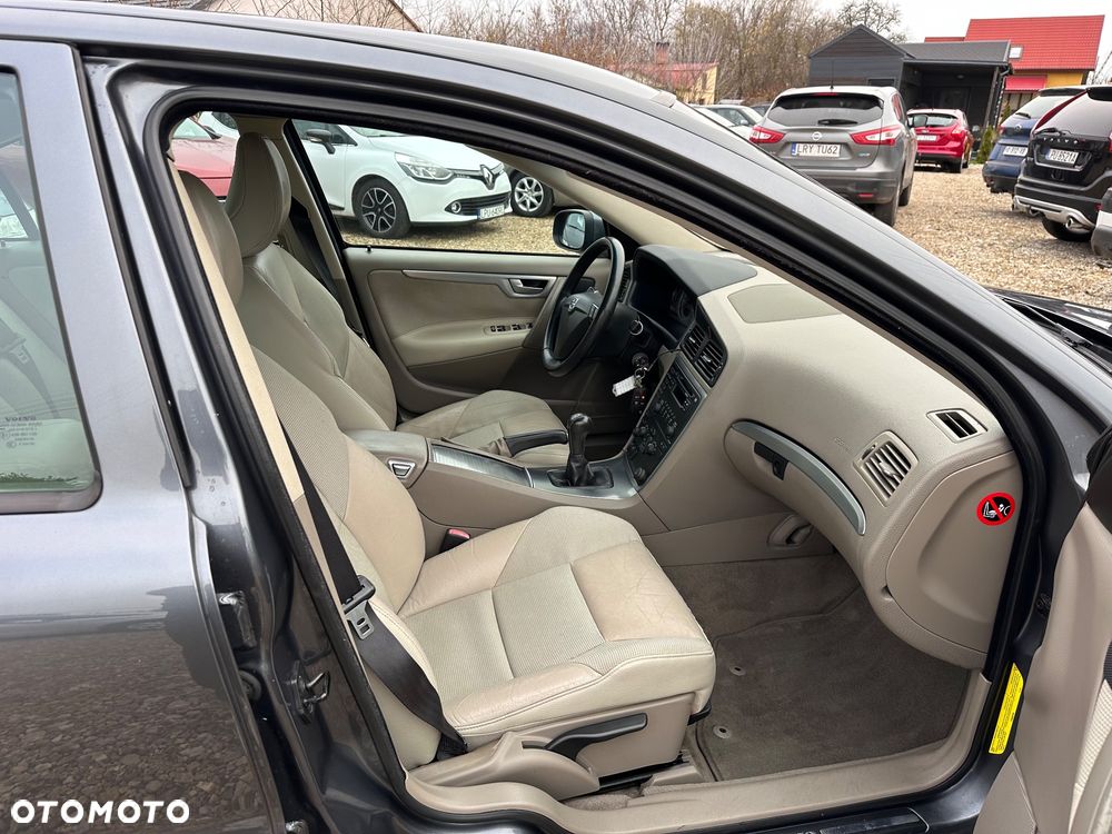 Volvo S60 2.4D Momentum - 20