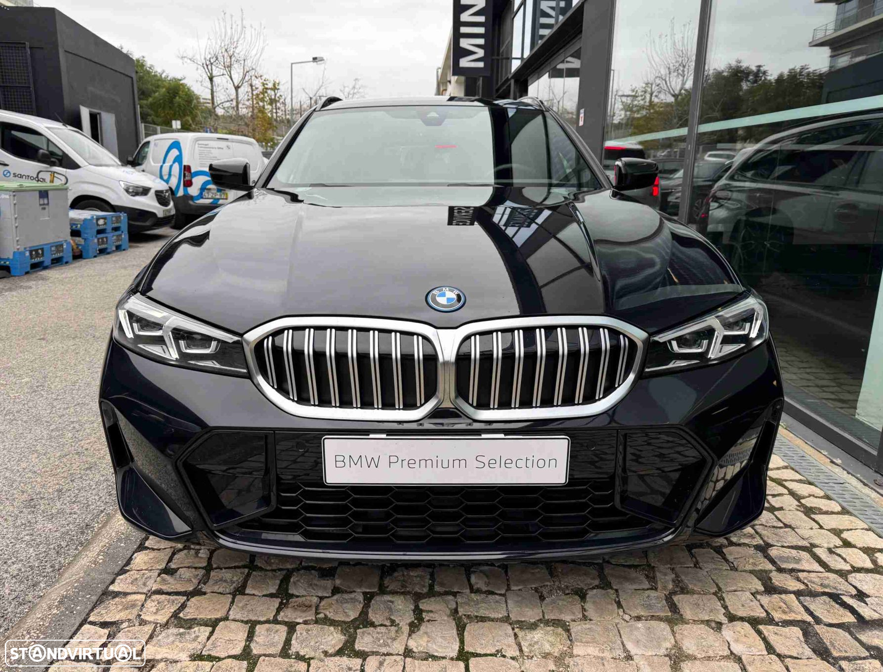 BMW 320 e Touring Pack Desportivo M Auto - 2