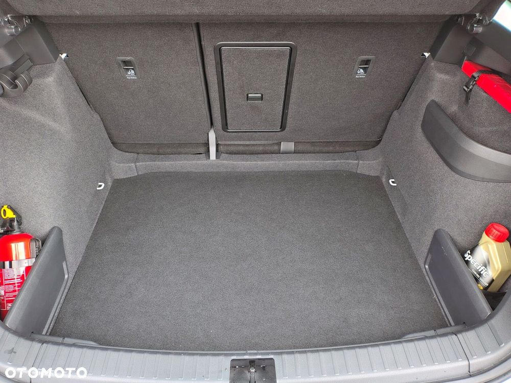 Skoda Karoq 1.5 TSI ACT Sportline DSG - 28
