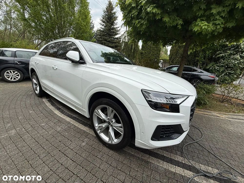 Audi Q8 55 TFSI quattro tiptronic - 1