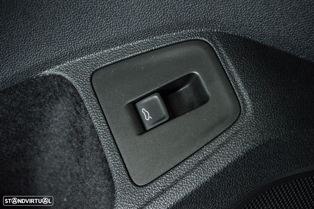 VW Tiguan 2.0 TDI Life DSG - 30