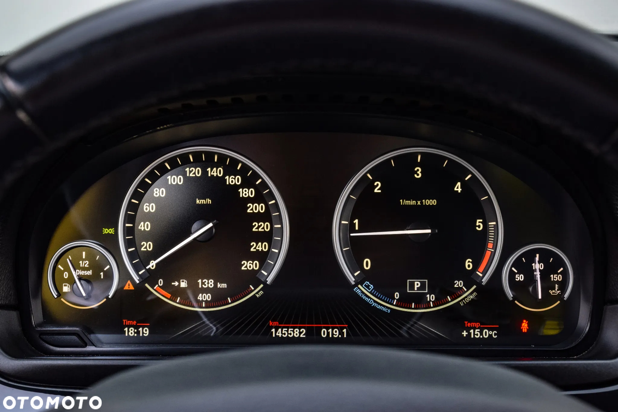 BMW Seria 5 518d Luxury Line sport - 38