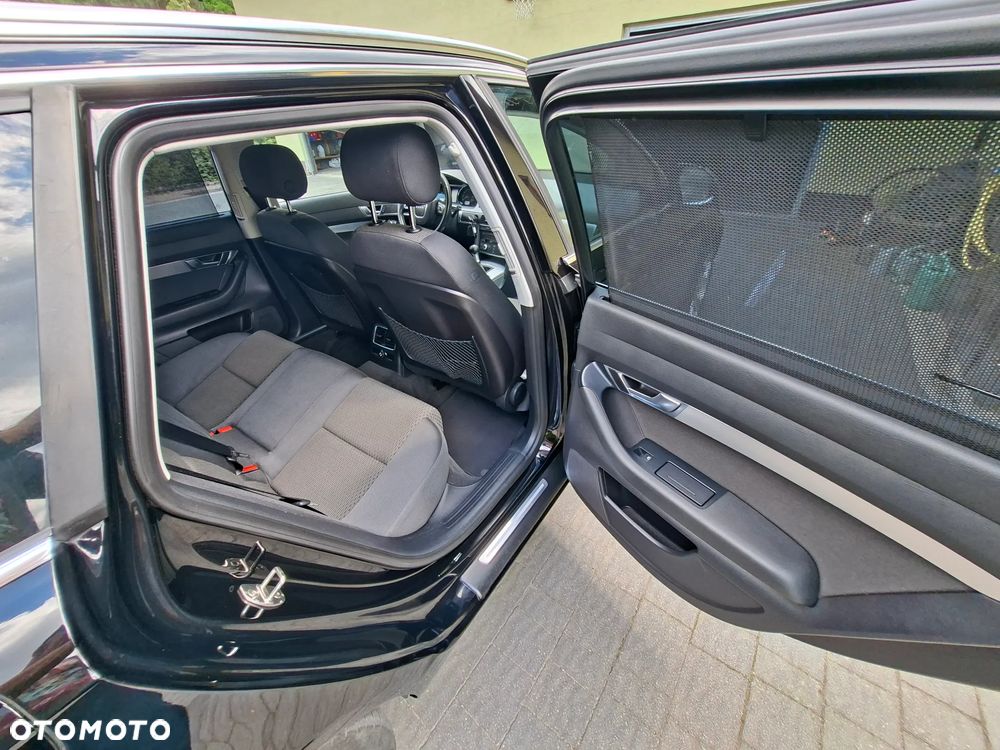 Audi A6 Avant - 8