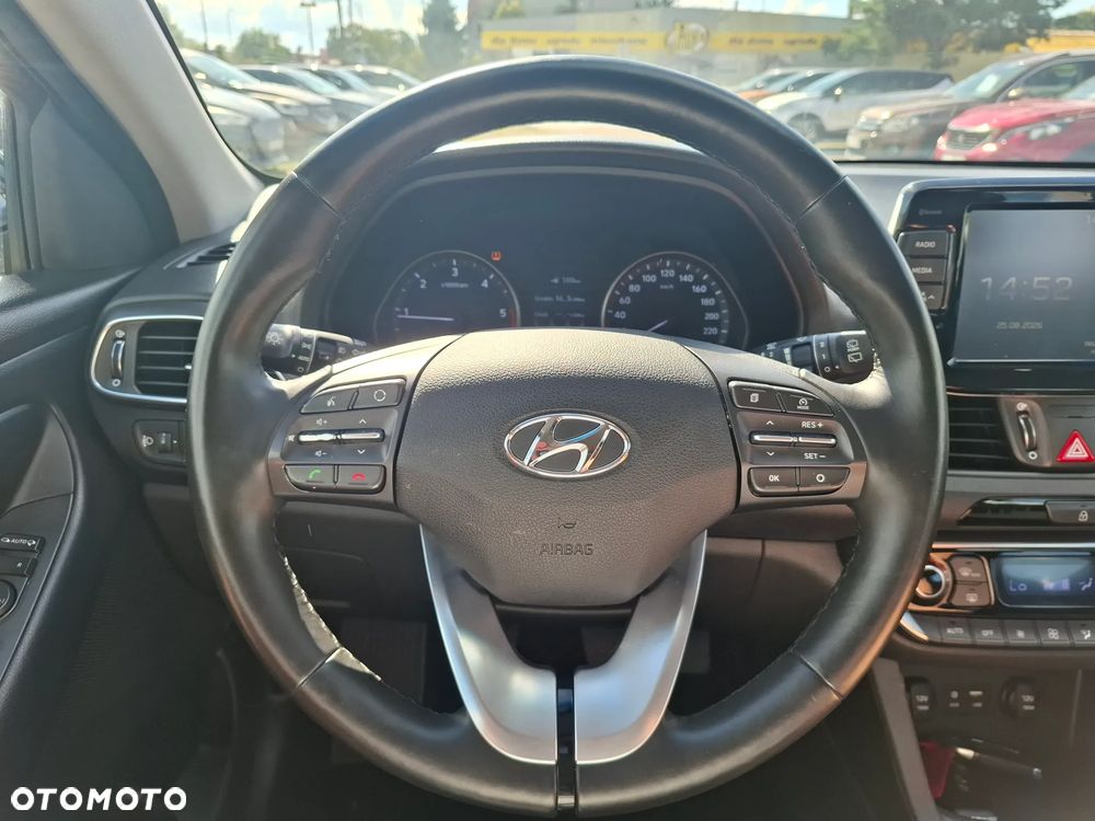 Hyundai i30 - 14