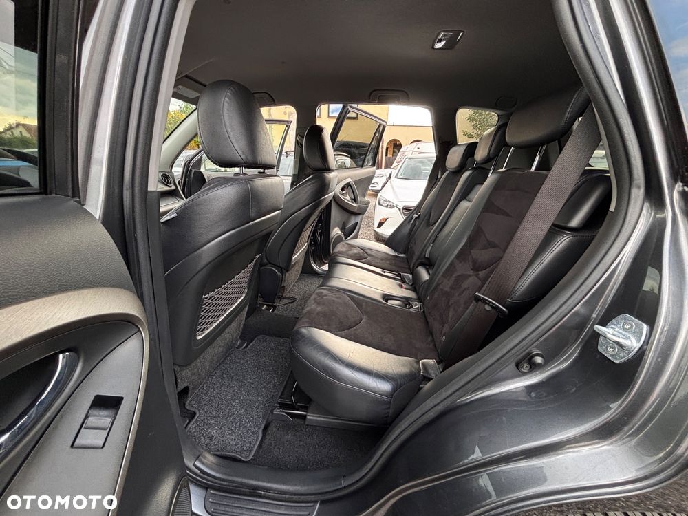 Toyota RAV4 2.0 VVT-i Prestige NAVI MS - 15