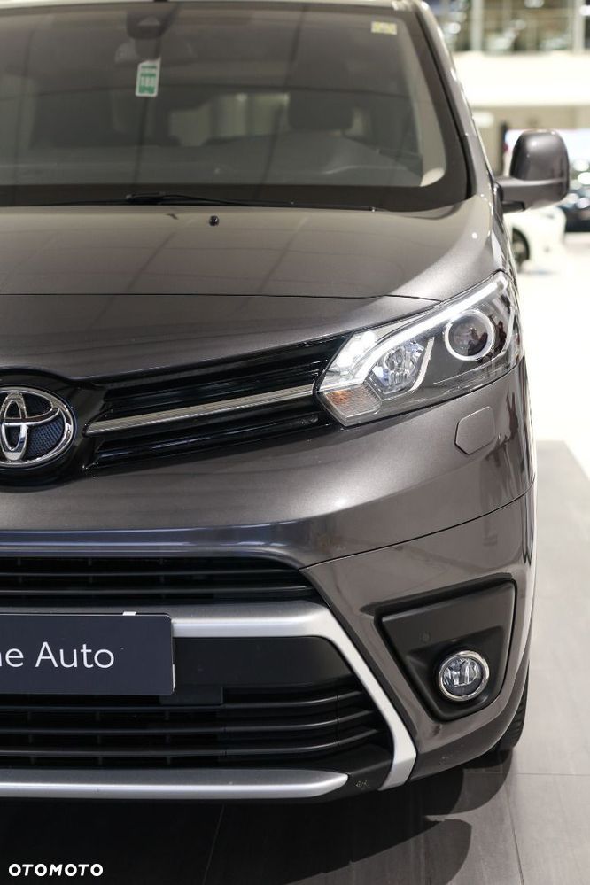 Toyota Proace Verso - 22