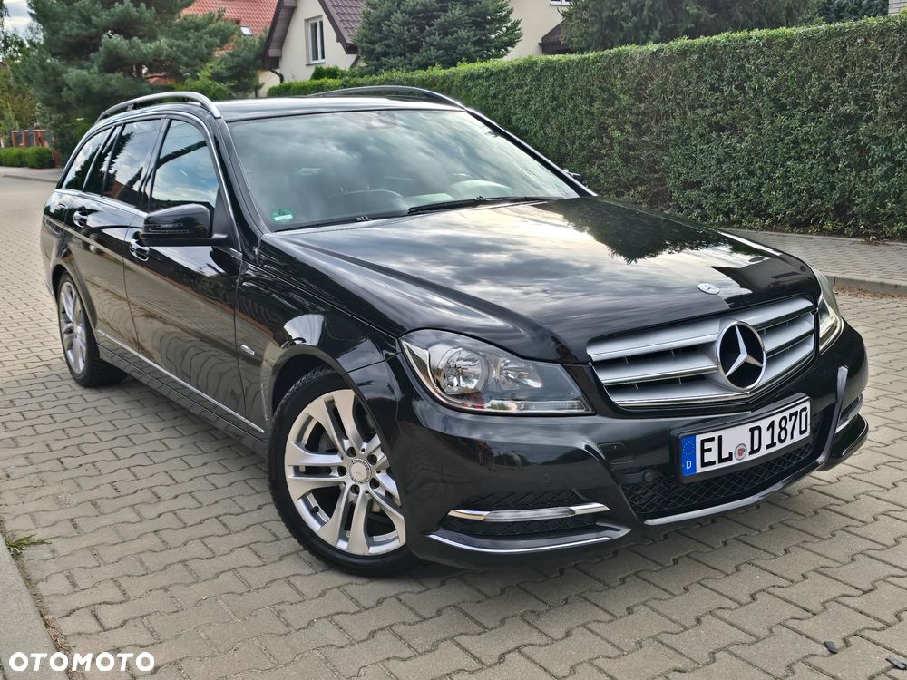 Mercedes-Benz Klasa C 180 BlueEFFICIENCY Avantgarde - 23