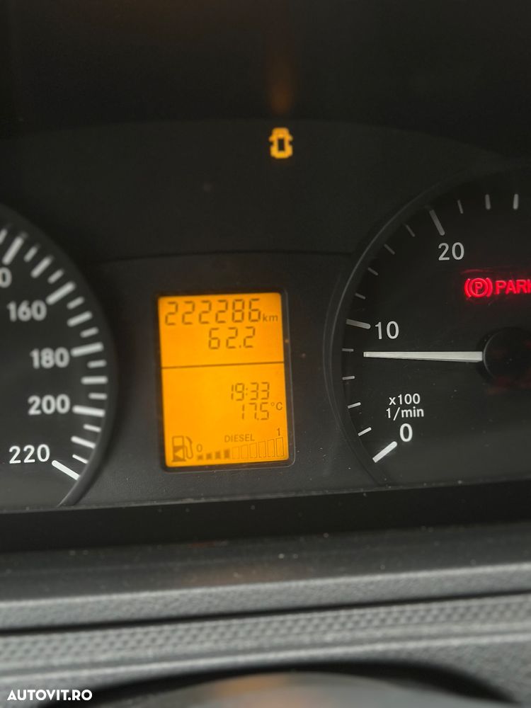 Mercedes-Benz Vito Kompakt Mixto - 6
