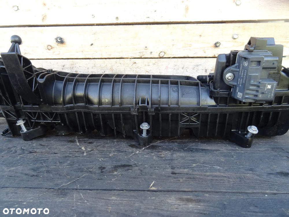 KOLEKTOR SSĄCY do BMW E90 E92 E93 70 F07 F10 3.0d N57 D30A 7811909 851947402 8570791 - 6