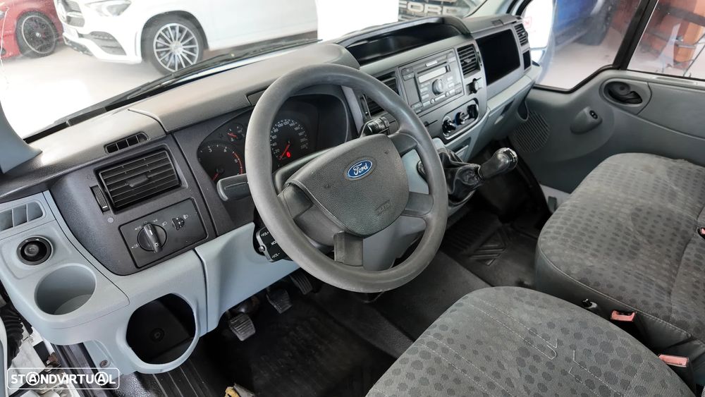 Ford Transit cabine dupla 2.2 - 8