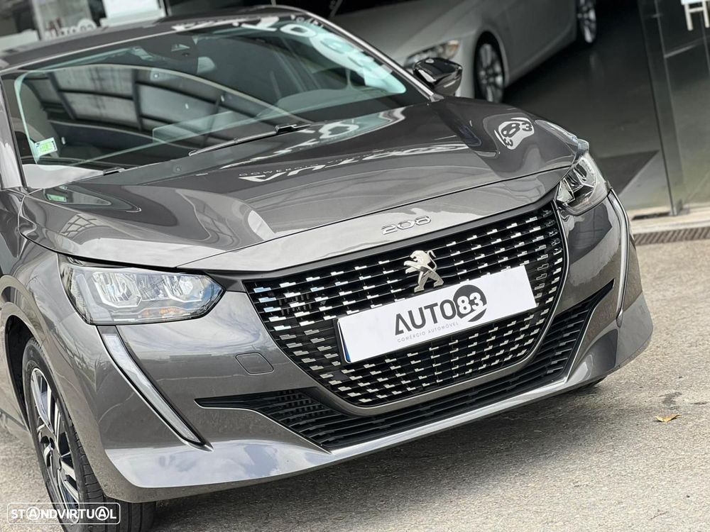 Peugeot 208 1.2 PureTech Allure EAT8 - 2