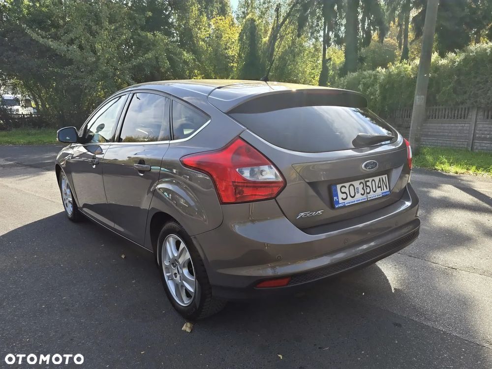 Ford Focus - 11