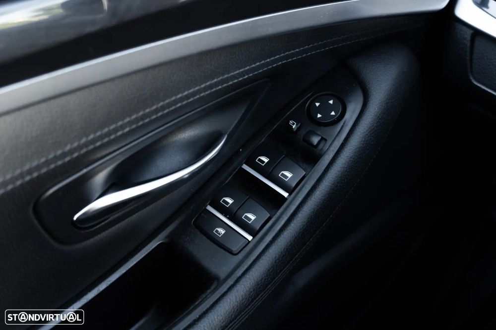 BMW 520 d Aut. Luxury Line - 46