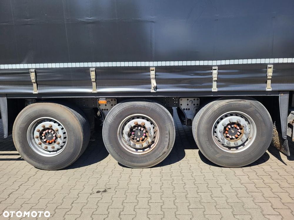 Schmitz Cargobull SCB S3T - 8