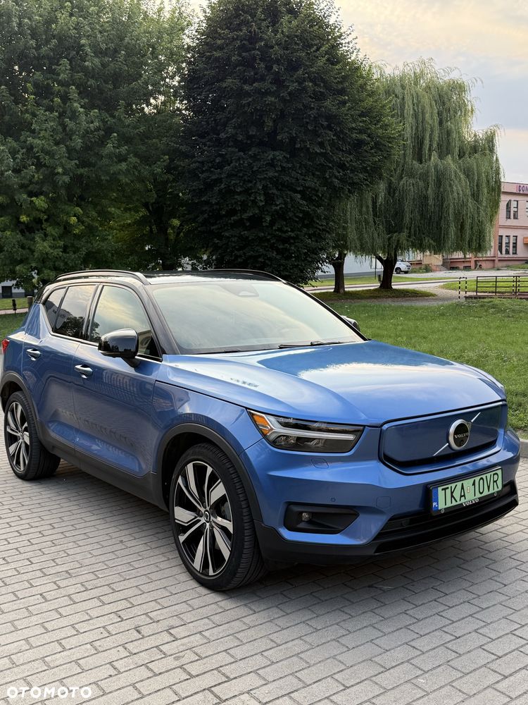Volvo XC 40 - 1