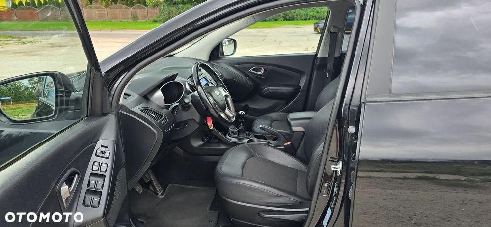 Hyundai ix35 1.6 2WD blue Style - 14