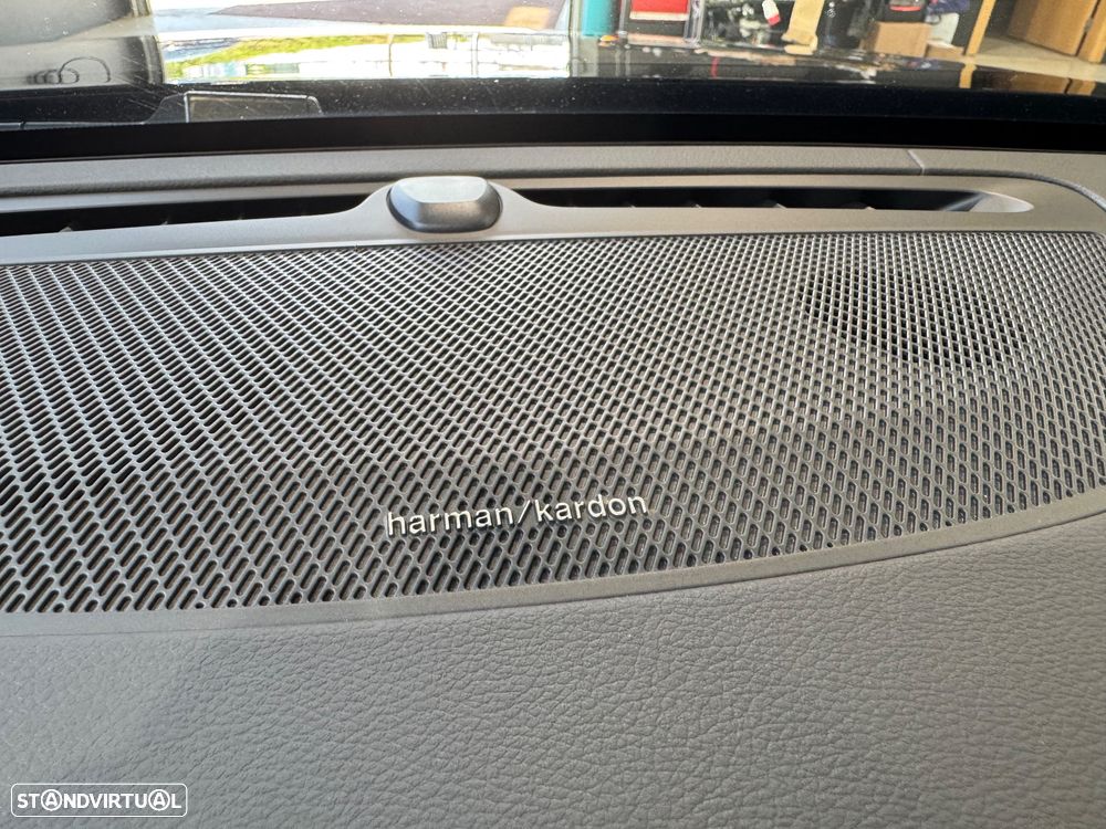 Volvo V60 2.0 T6 AWD TE R-Design - 41