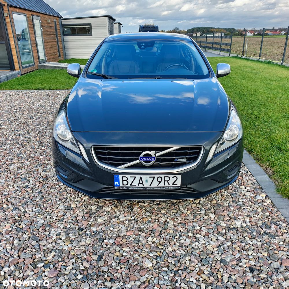 Volvo S60 D4 R-Design - 23