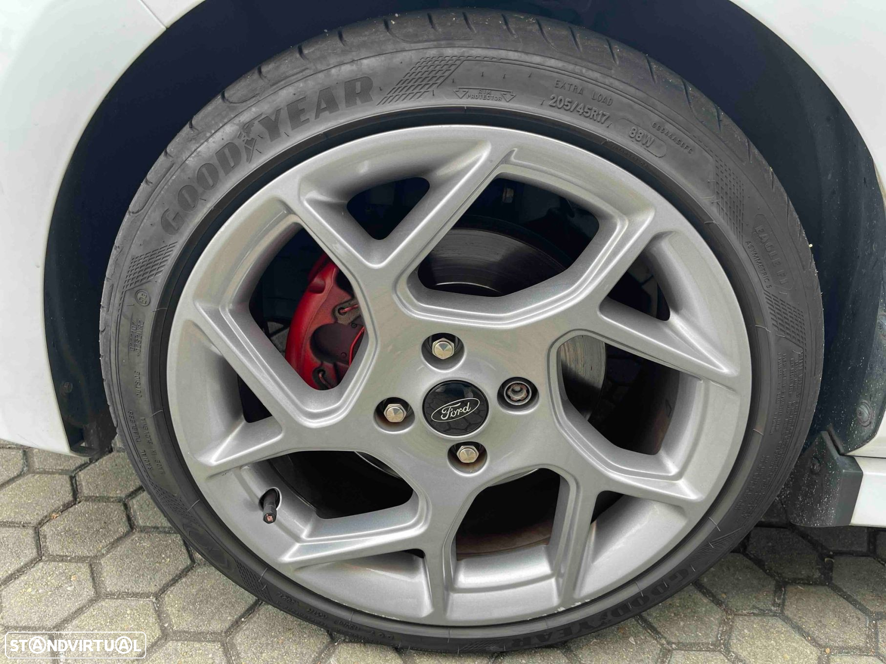 Ford Fiesta 1.5 EcoBoost S&S ST X - 12