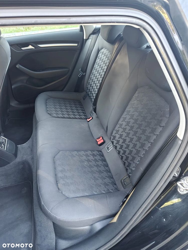 Audi A3 Sportback 1.6 TDI Attraction - 10