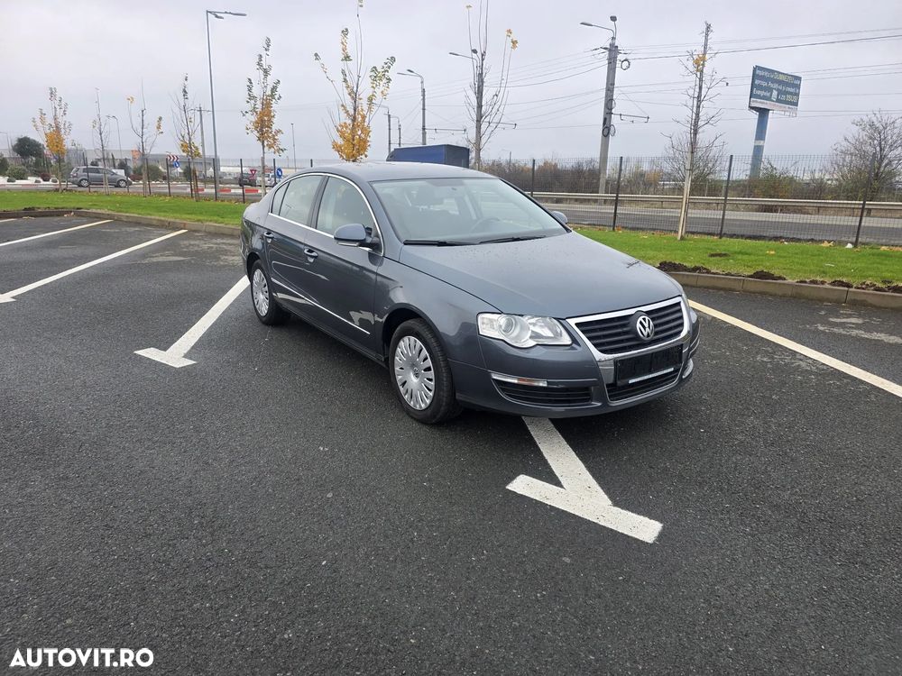 Volkswagen Passat - 2
