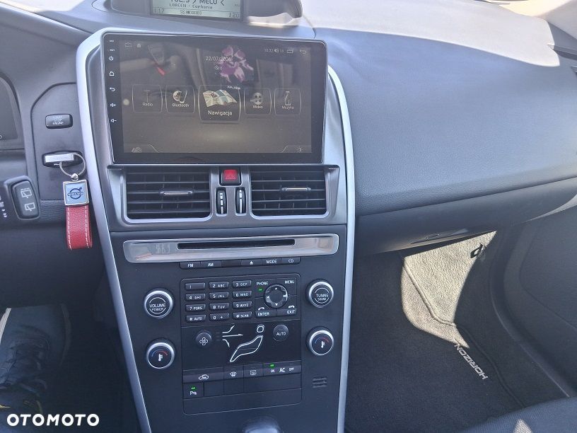 Volvo XC 60 D3 Momentum - 16