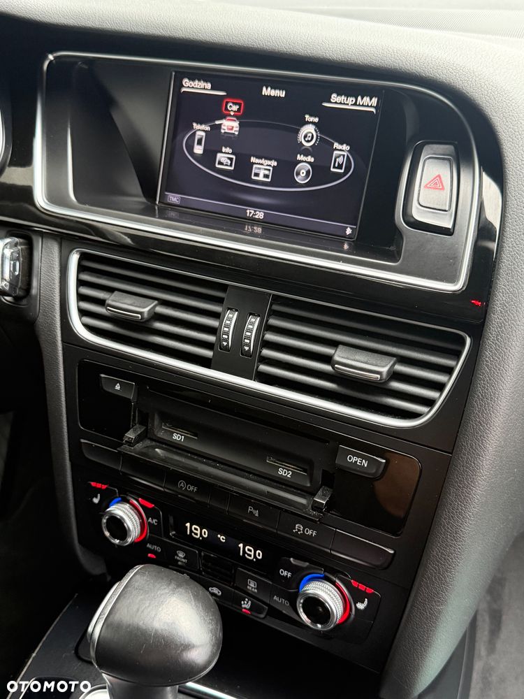 Audi A4 Avant - 36