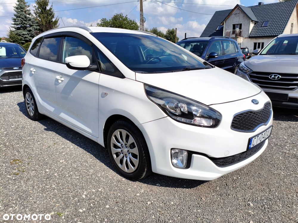 Kia Venga - 4