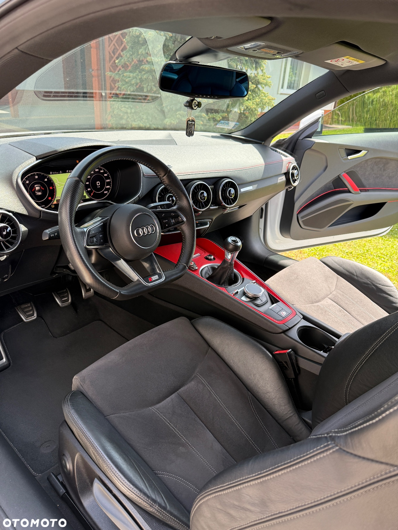 Audi TT Coupe 2.0 TDI ultra - 21