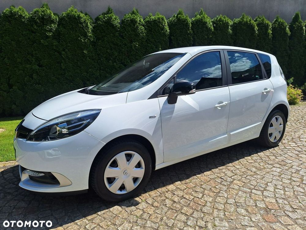 Renault Scenic - 1