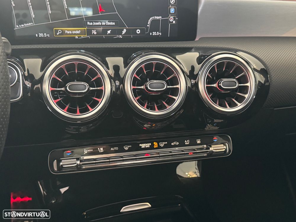 Mercedes-Benz A 250 e AMG Line - 17