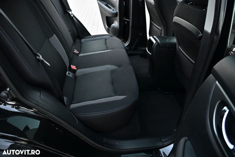 Nissan Qashqai 1.5 DCI N-CONNECTA - 32