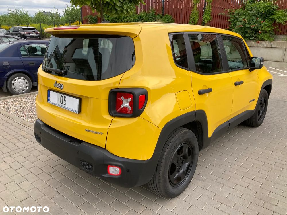 Jeep Renegade 1.6 E-TorQ Sport FWD - 2