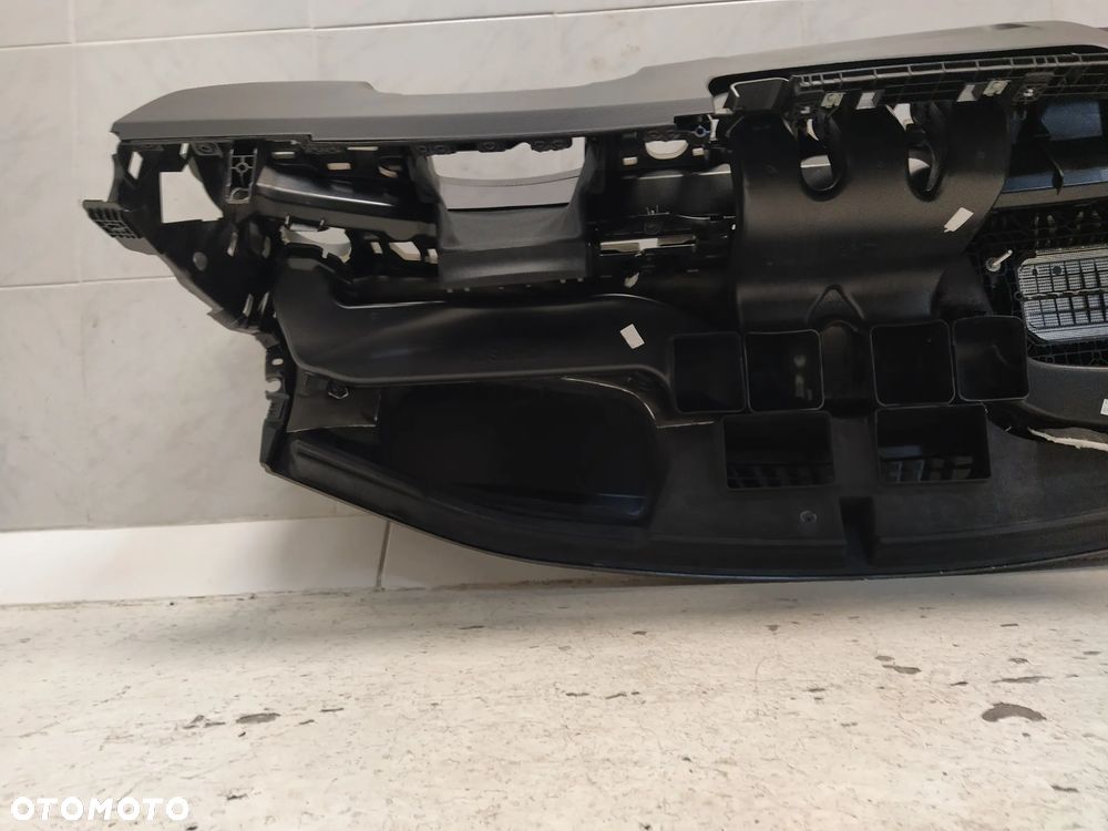 MERCEDES W118 AMG W177 CLA KONSOLA DESKA ROZDZIELCZA EU CZERWONA / BIAŁA NIĆ ORYGINAŁ - 13