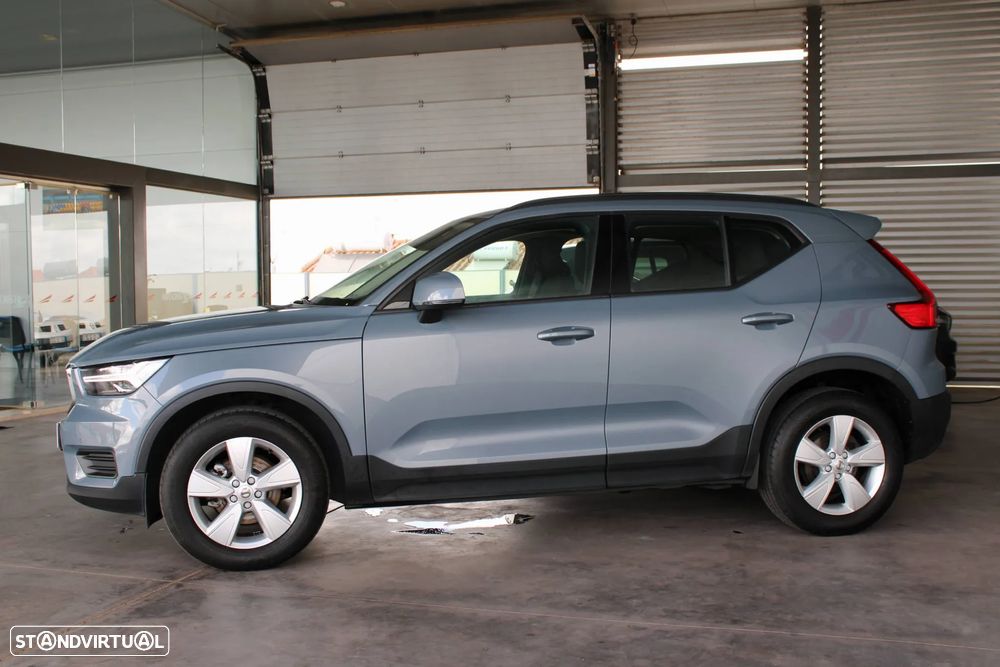 Volvo XC 40 2.0 D3 Momentum Core - 3