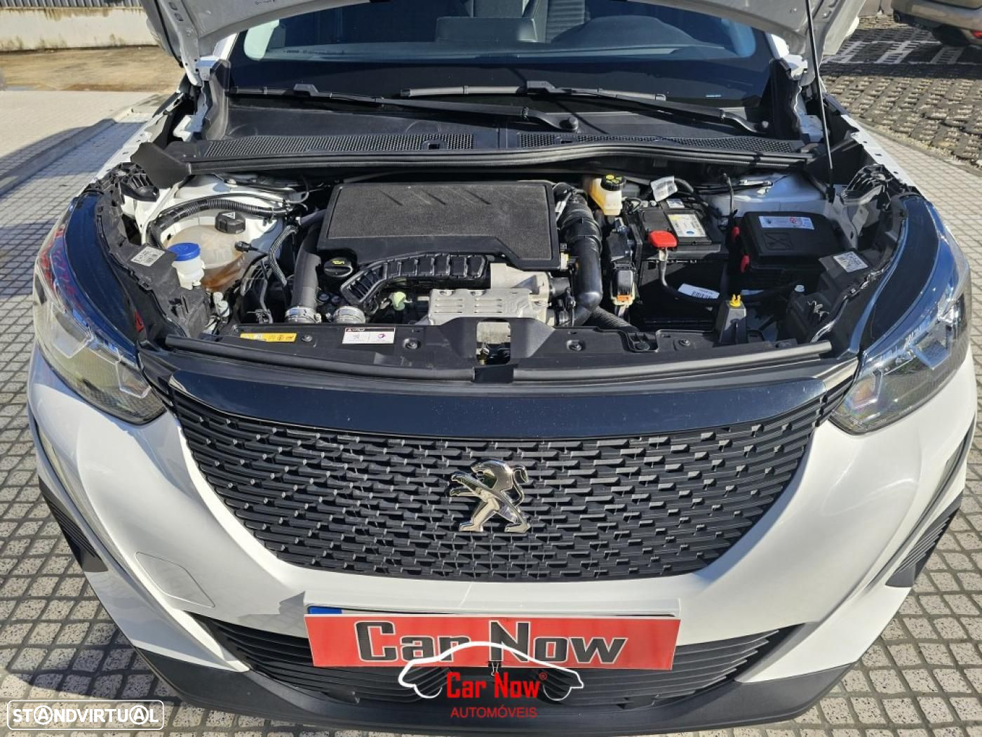 Peugeot 2008 1.2 PureTech Active Pack - 11